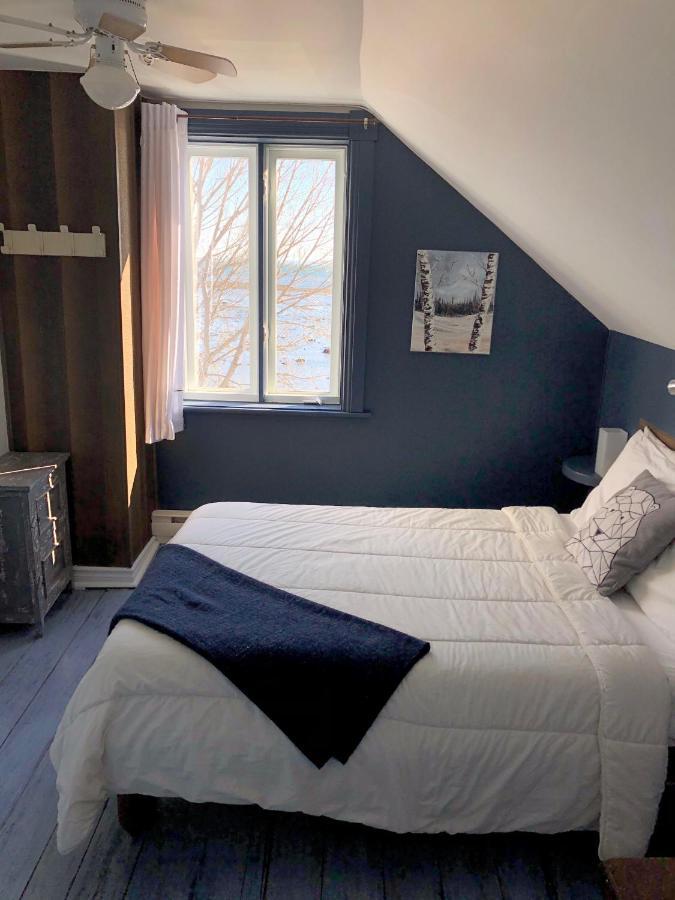 Les Pinsons Des Rives Bed & Breakfast ลามัลแบ ภายนอก รูปภาพ